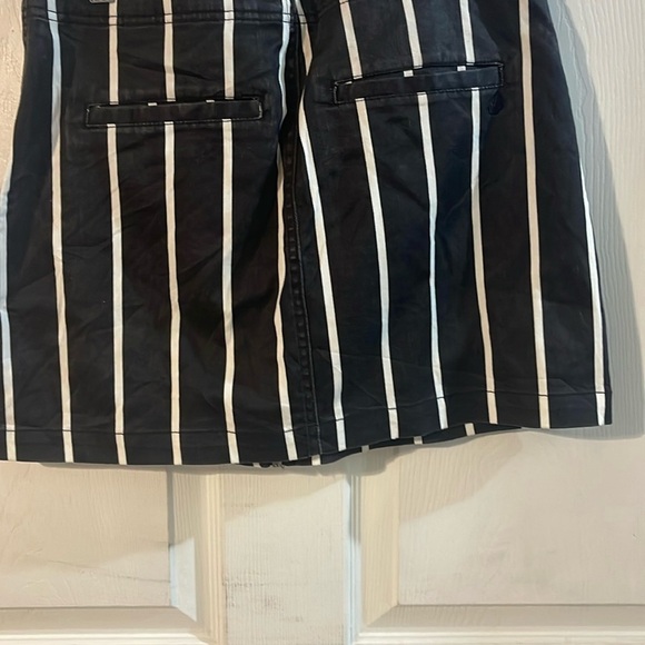 Volcom Striped Black Mini Skirt with White Accents - Picture 4 of 7